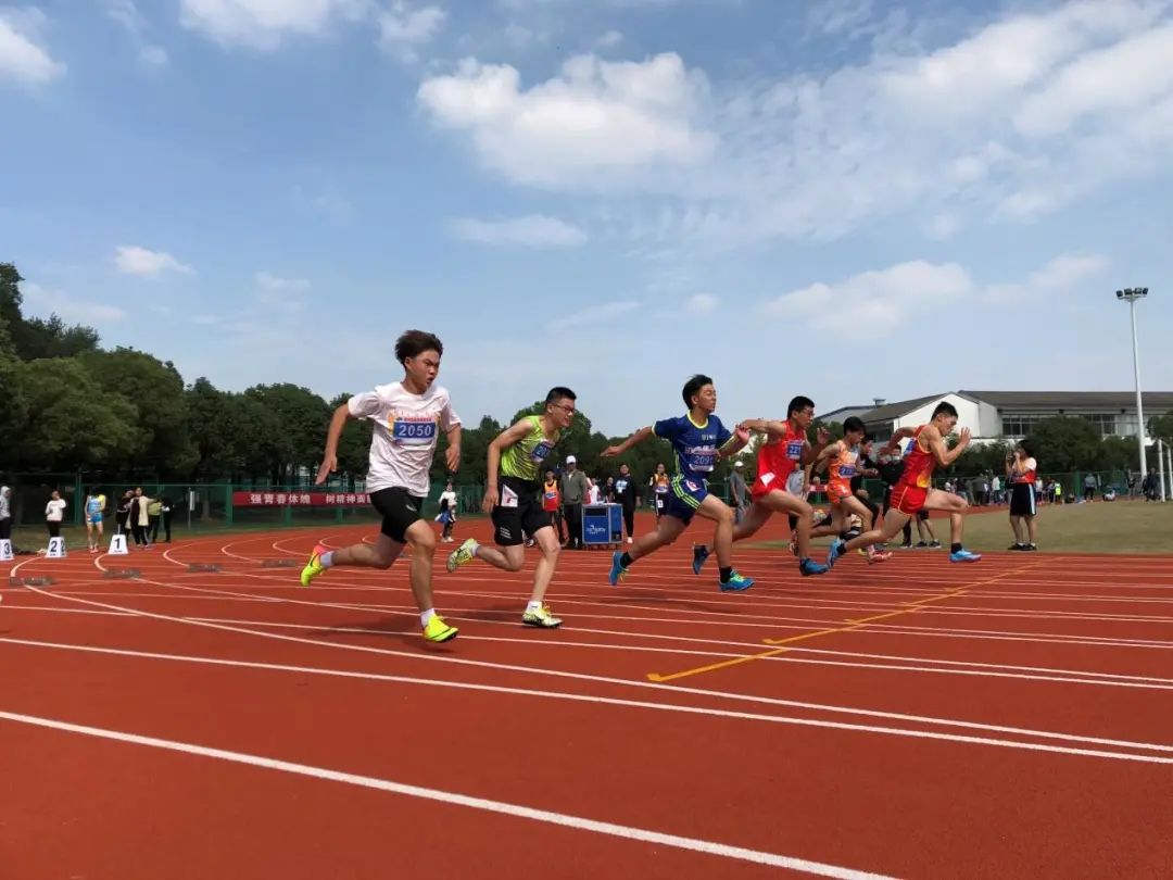城西中学短跑健儿—蔡浩宇同学再创佳绩