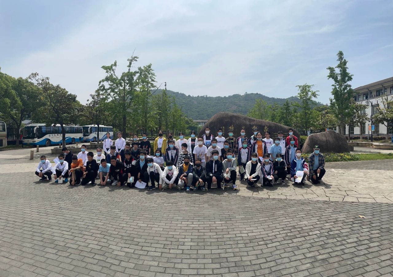 活色生香   研学促行 ——城西中学“小小生命科学家”生物学习小组木中行记